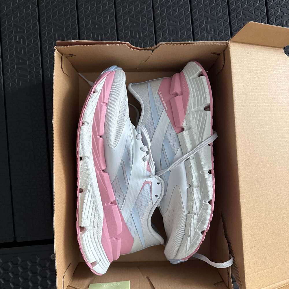 Women's Zignition Running Shoes - ,